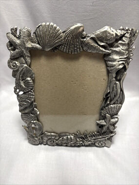 Vintage Pewter Ocean Shell Beach Photo Frame - Taiwan ROC - 8" X 6" for 5" X 4"